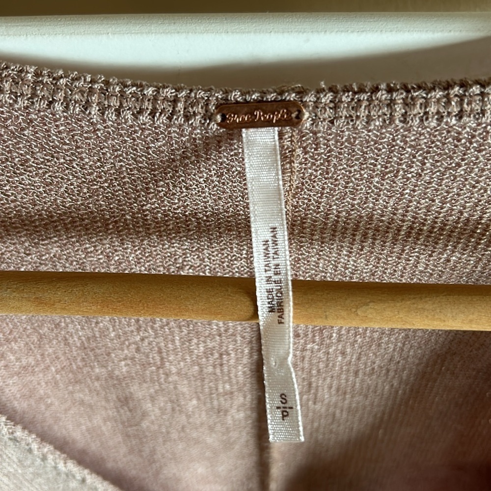 Free People Double Tie Front Rib Knit Long Sleeve Top Size Small in Taupe Cream - Picture 3 of 13
